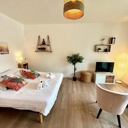 Nihal, Studio Proche Zenith Avec Parking Et Balcon Кан Экстерьер фото